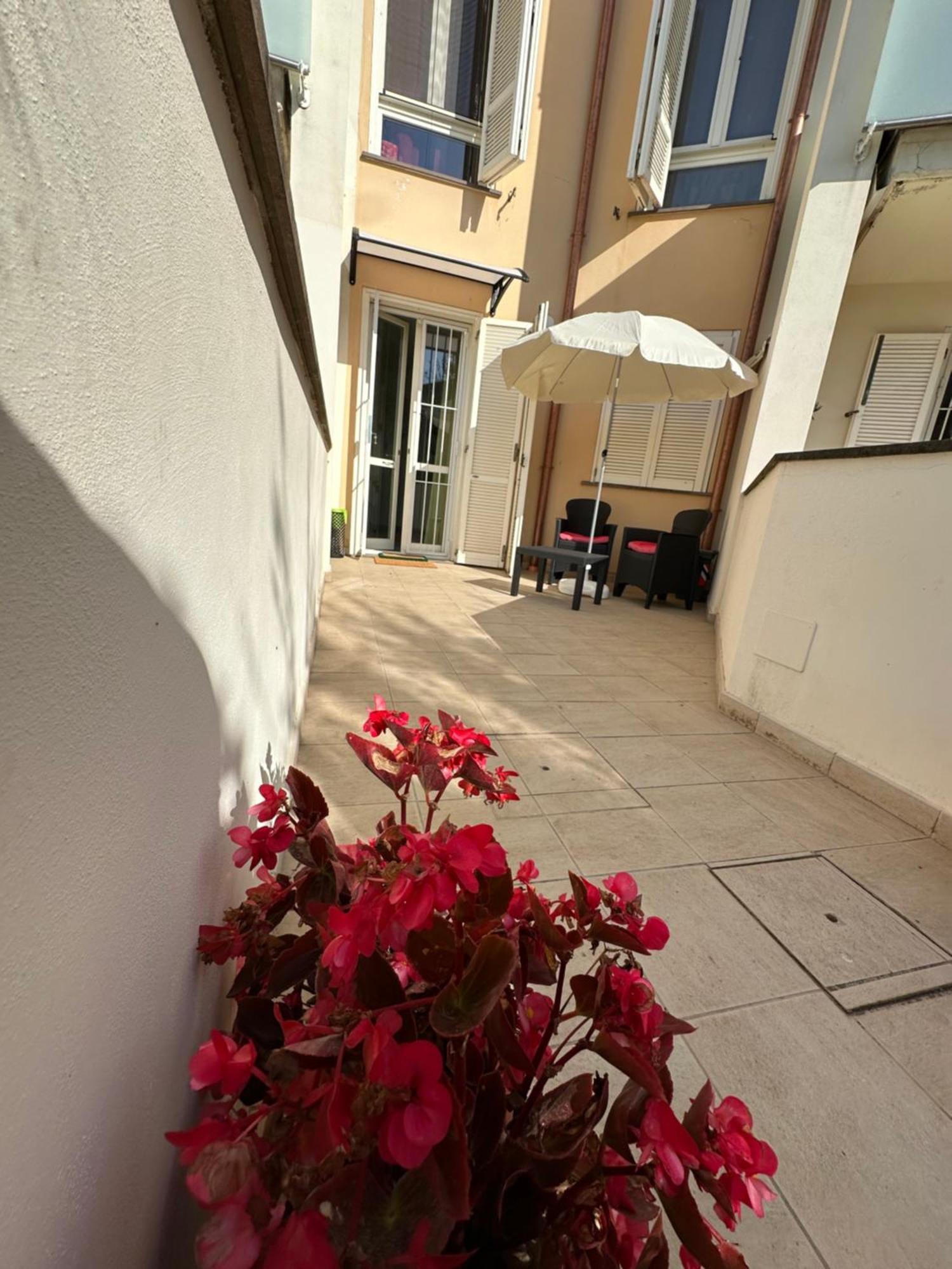 La Kasina Hotel Livorno Eksteriør billede